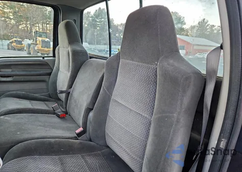 2002 Ford F350 Srw Super Duty from USA, damaged, VIN 1FTSF31F92EA56651